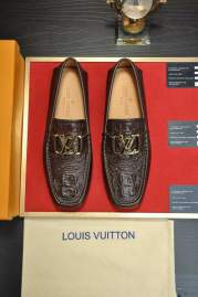 Picture of Louis Vuitton Shoes _SKULVsz38-44mnf0312111975
